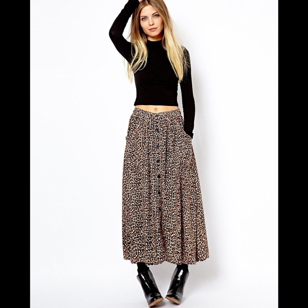 American apparel fal midi skirt with pockets